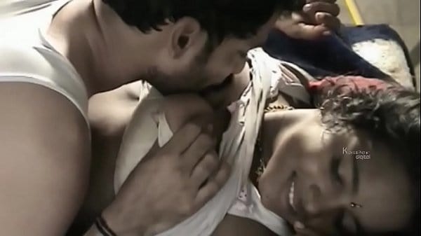 600px x 337px - hot couple romance Tamil movie sex scene 2020 - Indian Porn 365