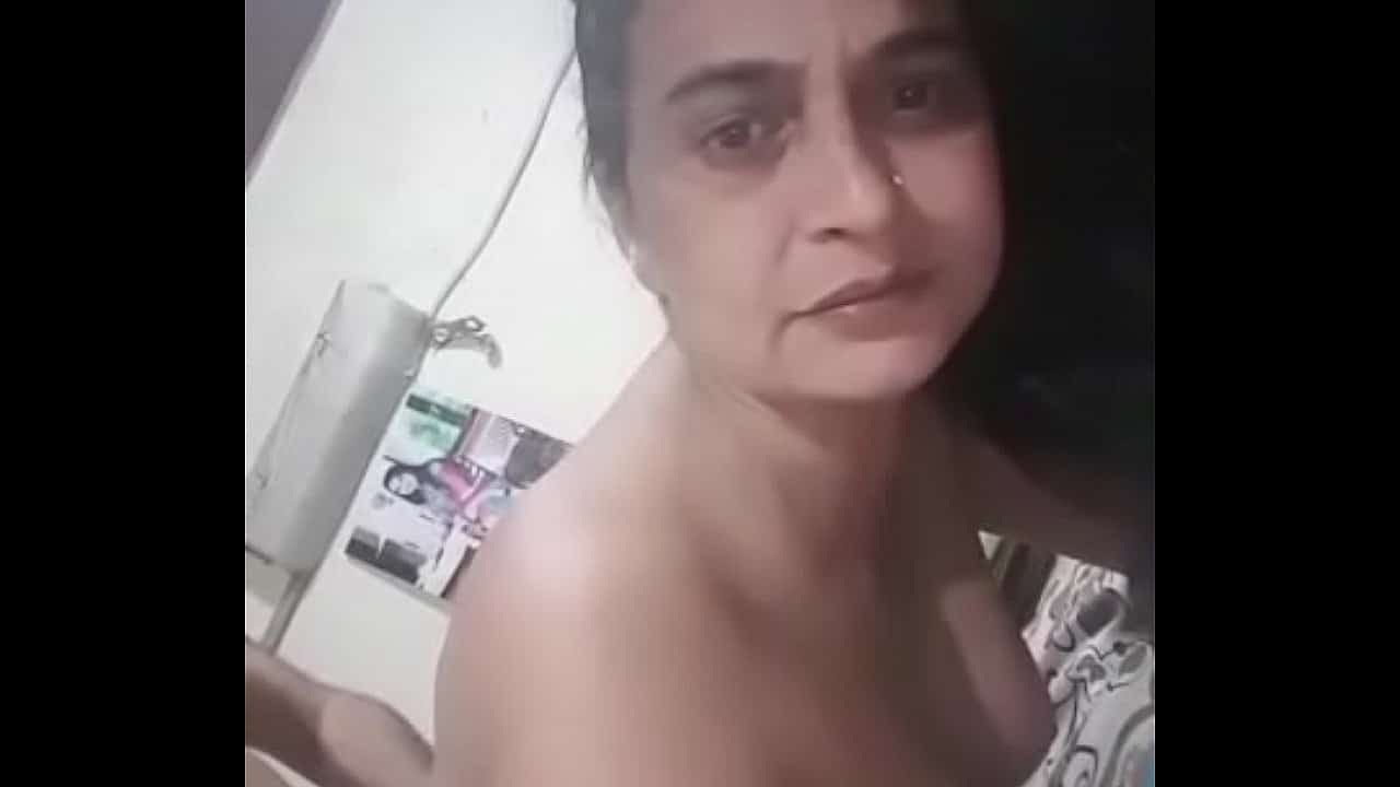 Xxxxvidio Com - hindi xxxx vidio - Indian Porn 365